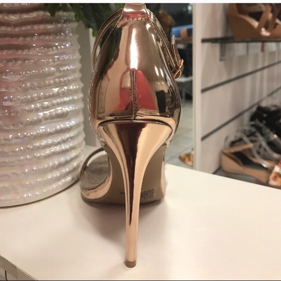 ☀️Isa Heels☀️ - Picture 5 of 5